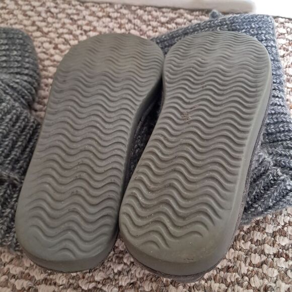 Miss Me Boots Women's 7 Grey Wool Knit Cozy Buttons Cardi Winter Warm Comfy - Picture 4 of 5